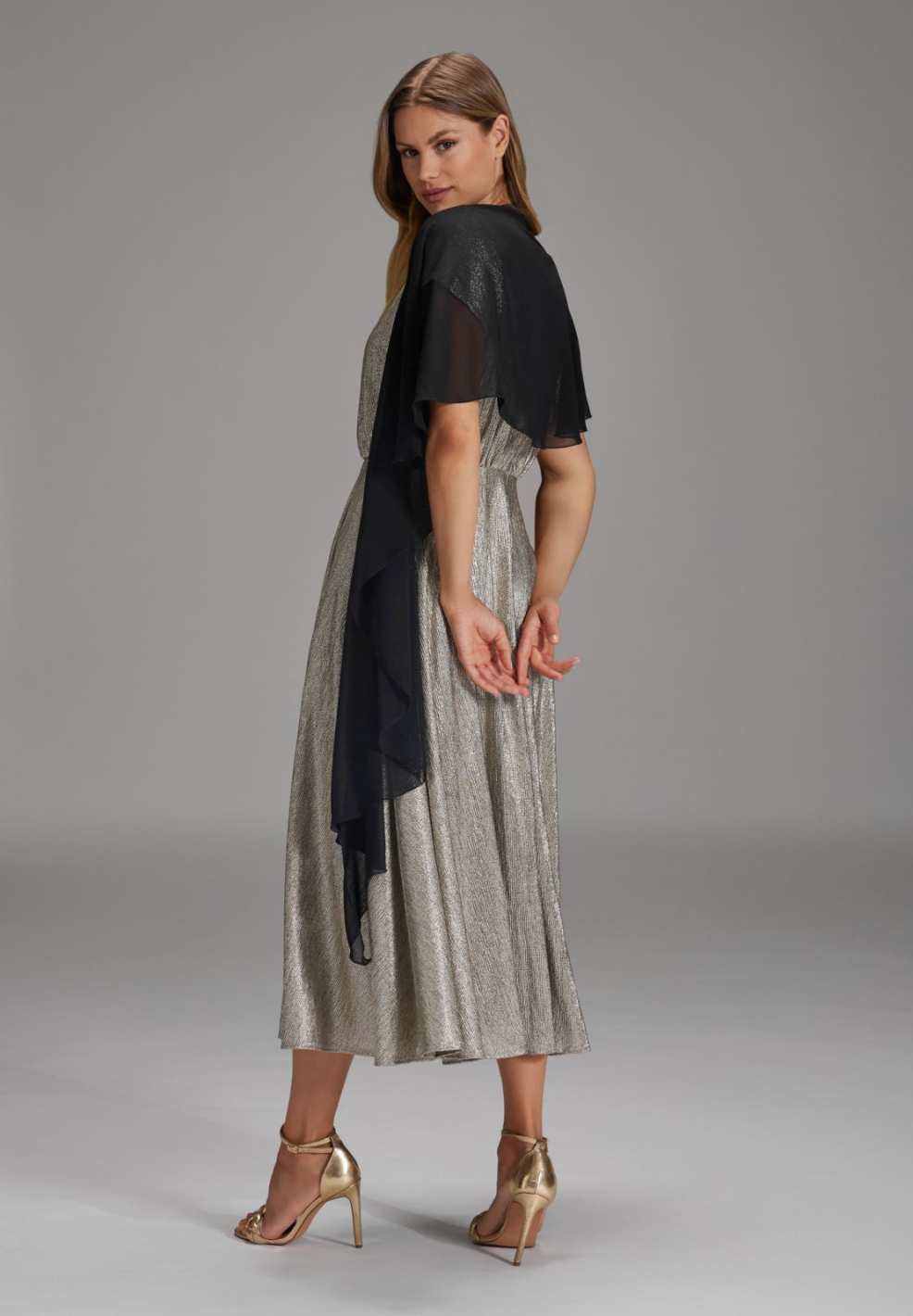 Fließende Chiffon-Stola