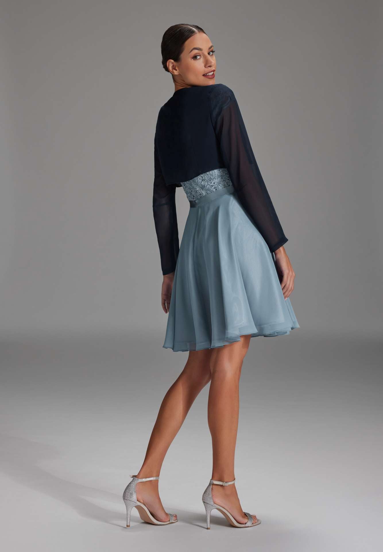 Bolero mit transparenten Ärmeln