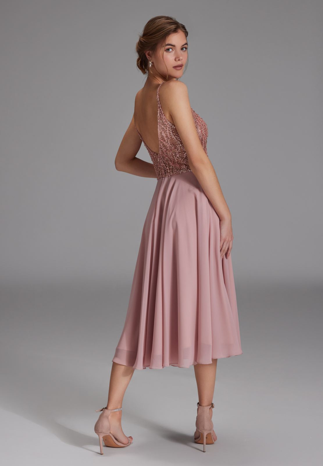 Paillettenbesticktes Cocktailkleid