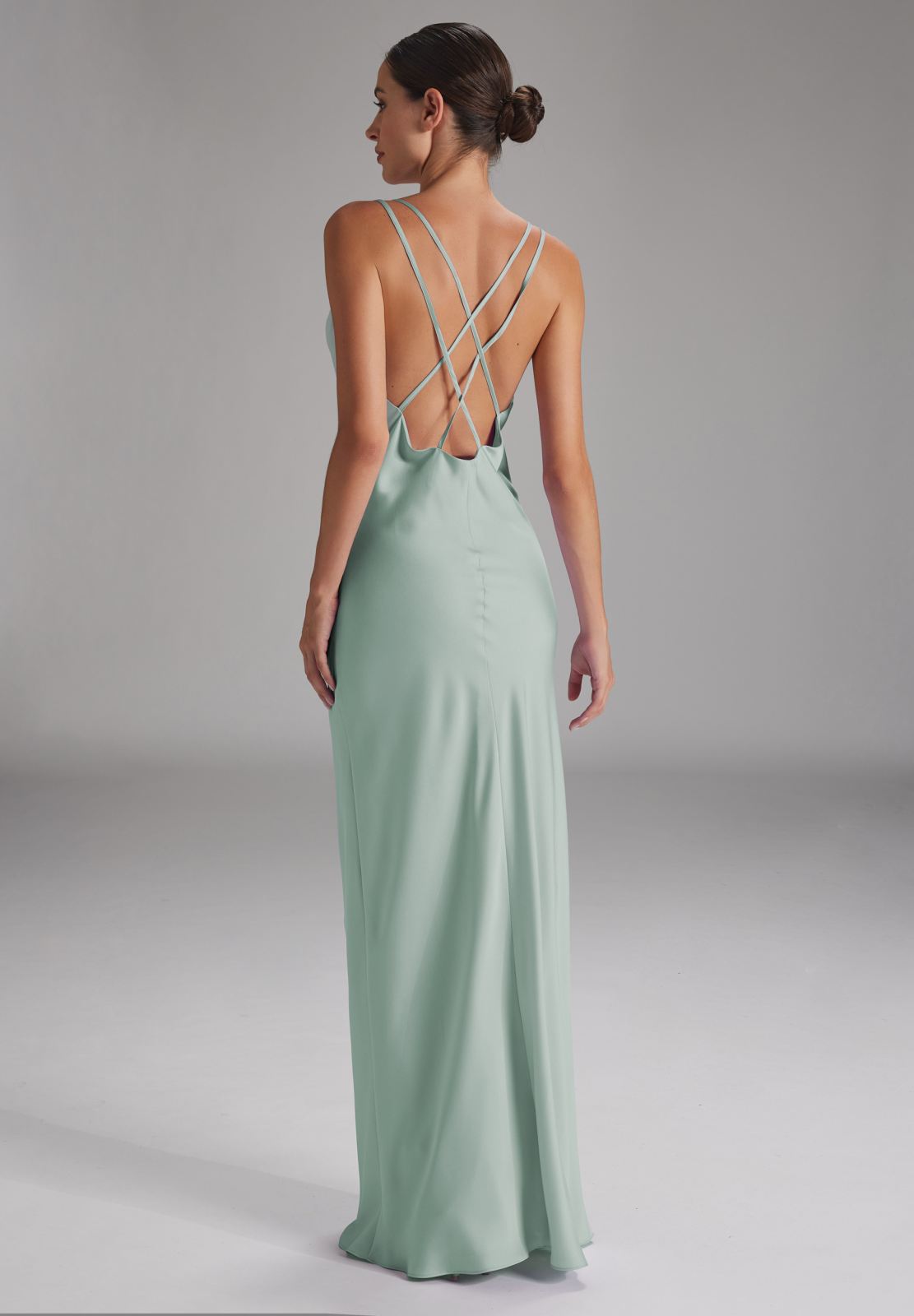 Slip-Dress aus nachhaltigem Satinchiffon