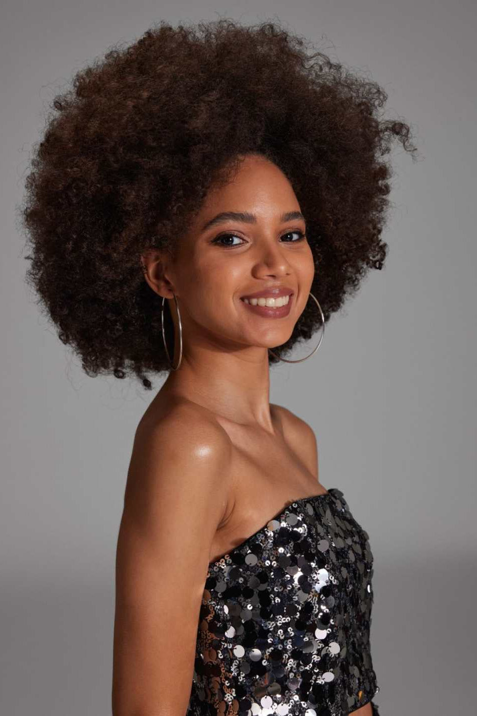 Bleistiftrock mit großen Pailletten