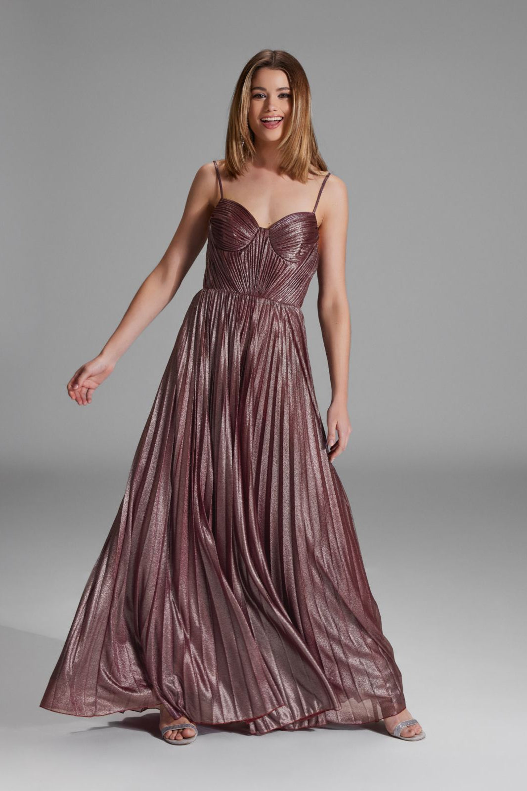 Schimmerndes Plisseekleid grape wine