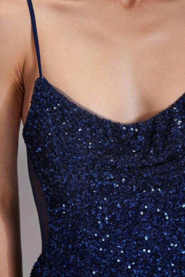 Slipdress mit transparenter Rückenpartie