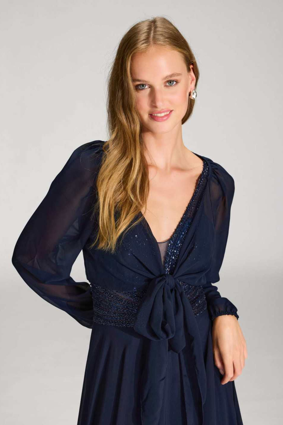 Wickelbolero mit langen Ärmeln