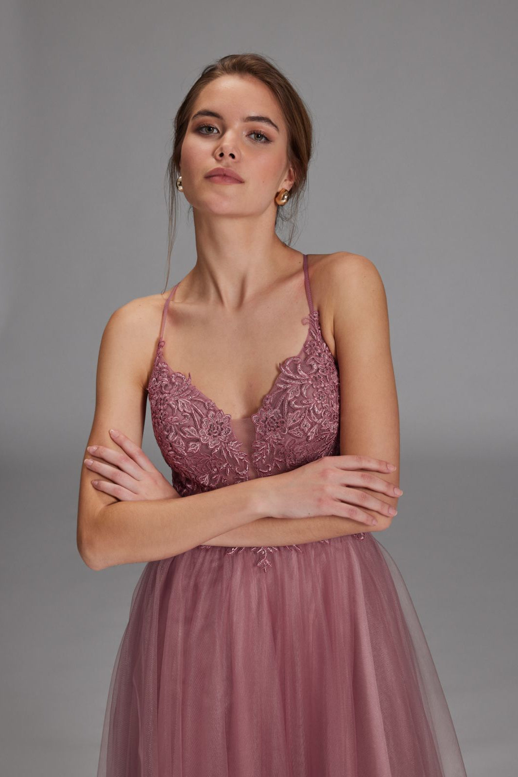 Tüll-Abendkleid mit Spitzenstickerei