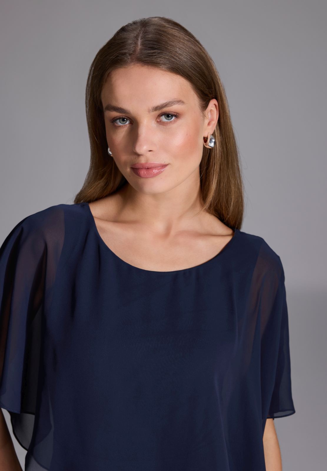 Jumpsuit aus Crepe Jersey mit Chiffon Überwurf