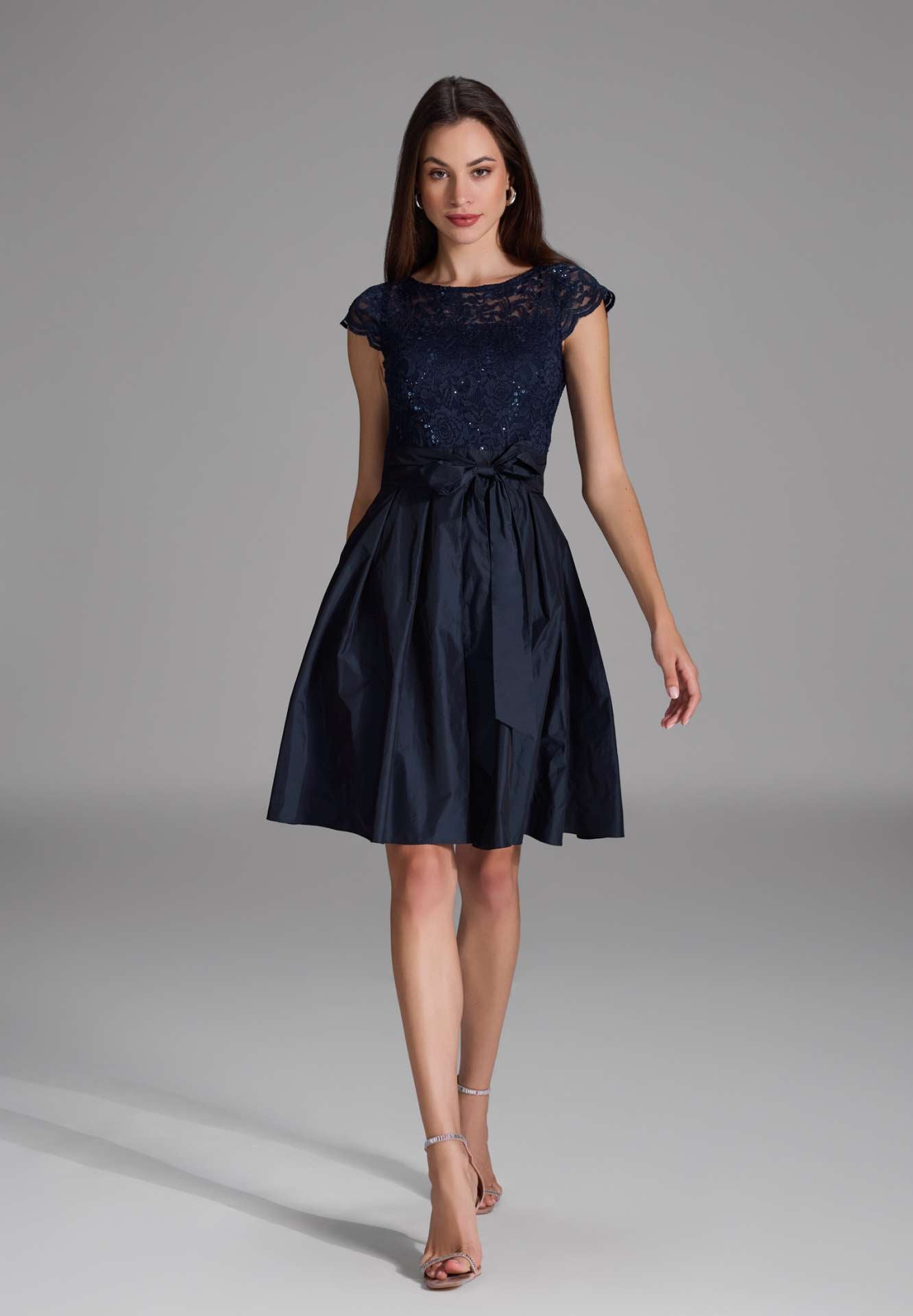 Cocktailkleid aus Taft und Spitze navy