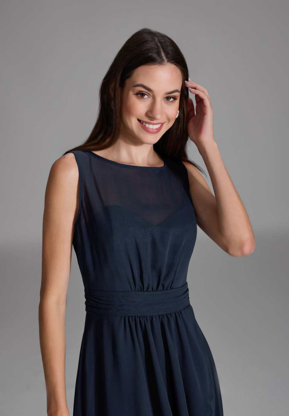 Abendkleid aus Chiffon mit Vokuhila Saum