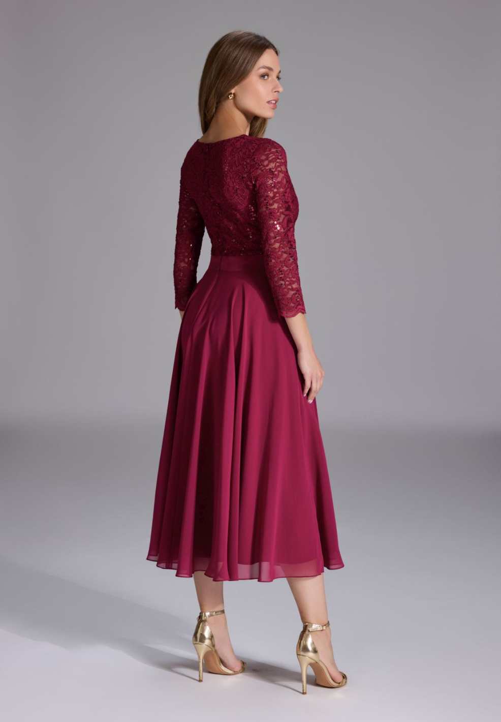 Cocktailkleid aus Material-Mix