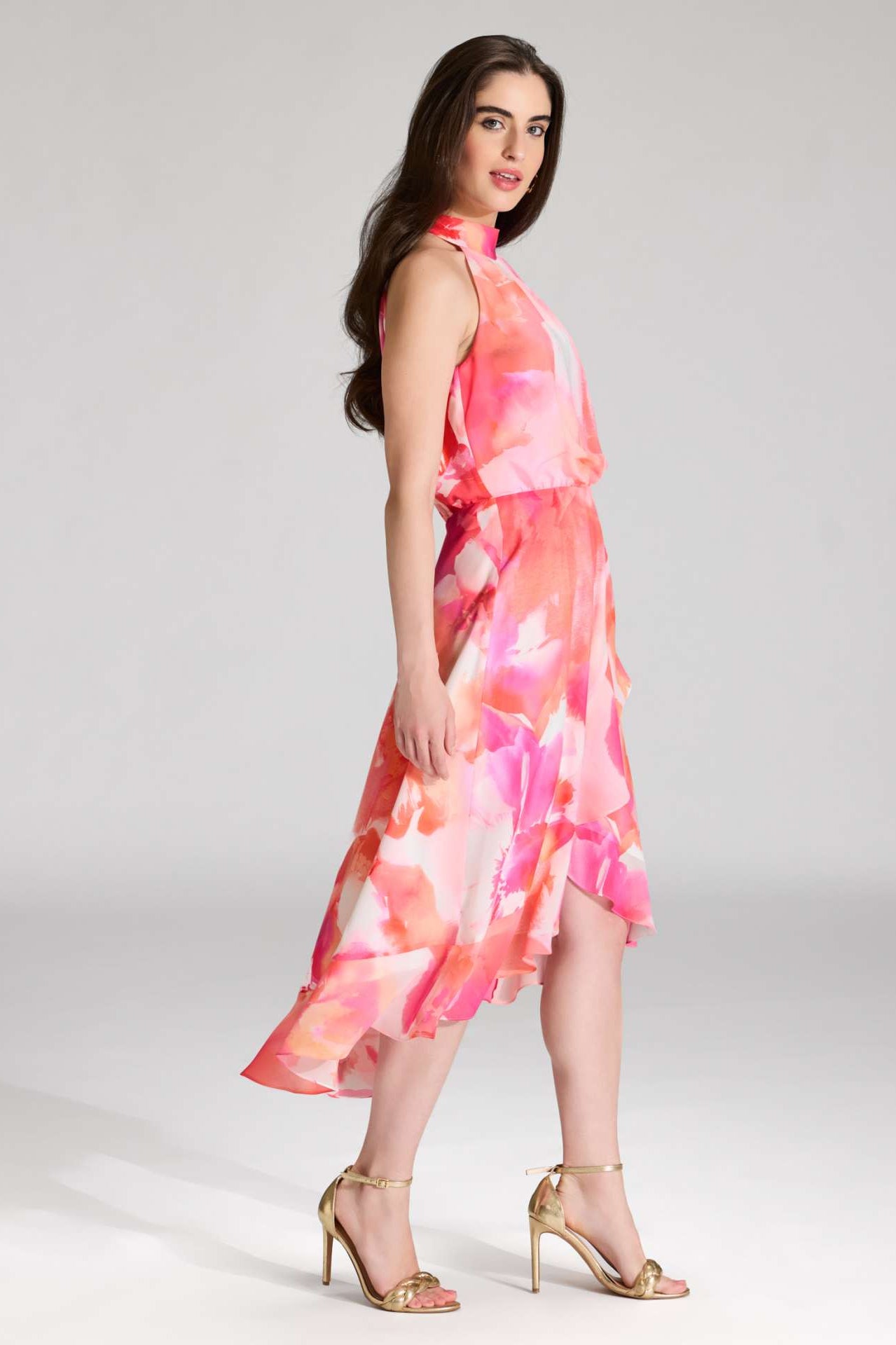 Cocktail Kleid aus bedrucktem Chiffon mit Volant am Saum