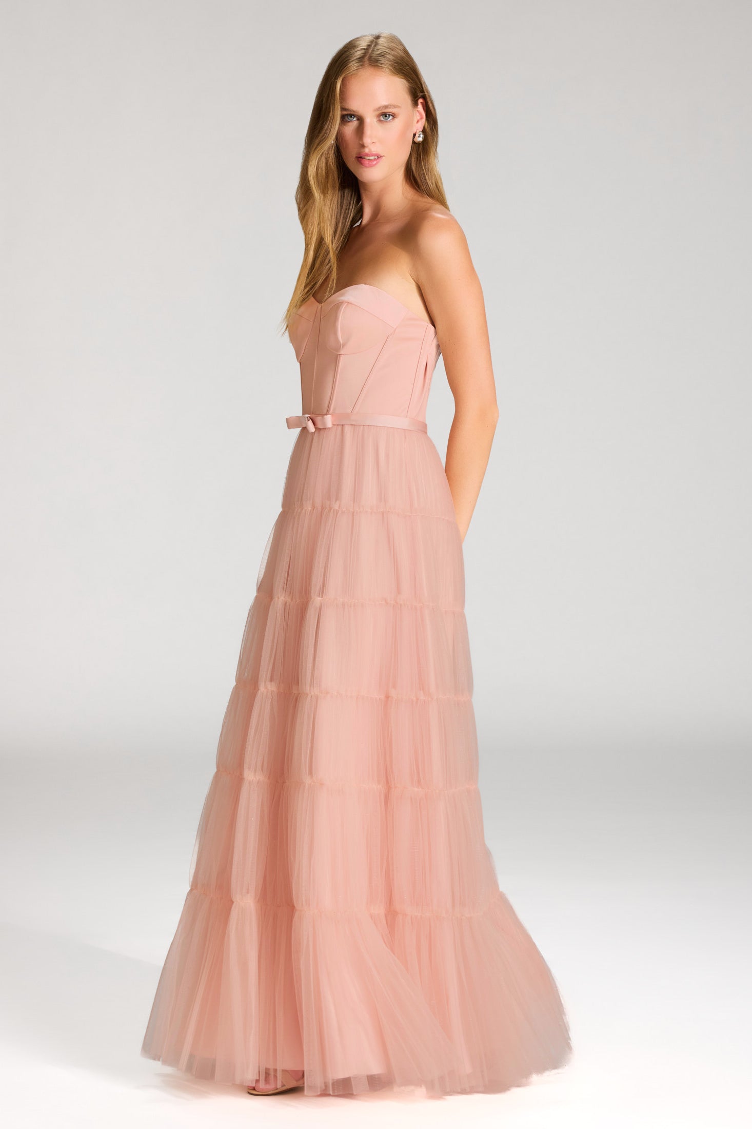 Corsagenkleid mit Tüllrock