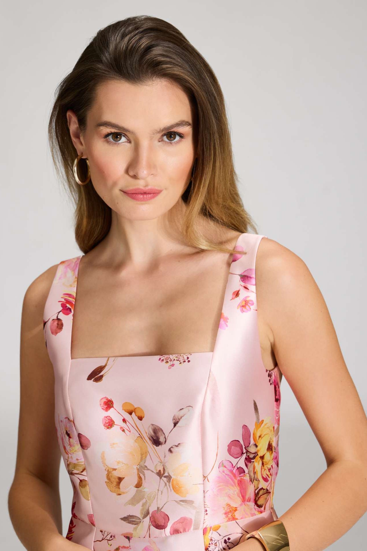 Cocktailkleid mit Karree-Ausschnitt aus floral bedrucktem Twill