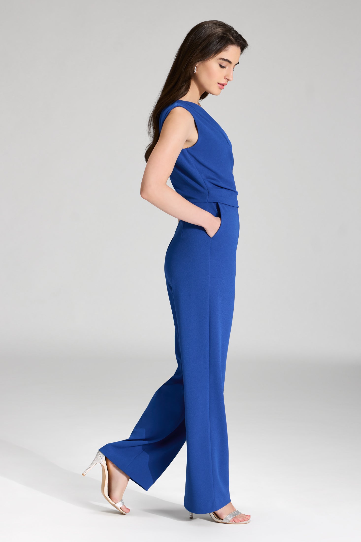 One-Shoulder Jumpsuit aus Crepe Jersey mit Drapierung