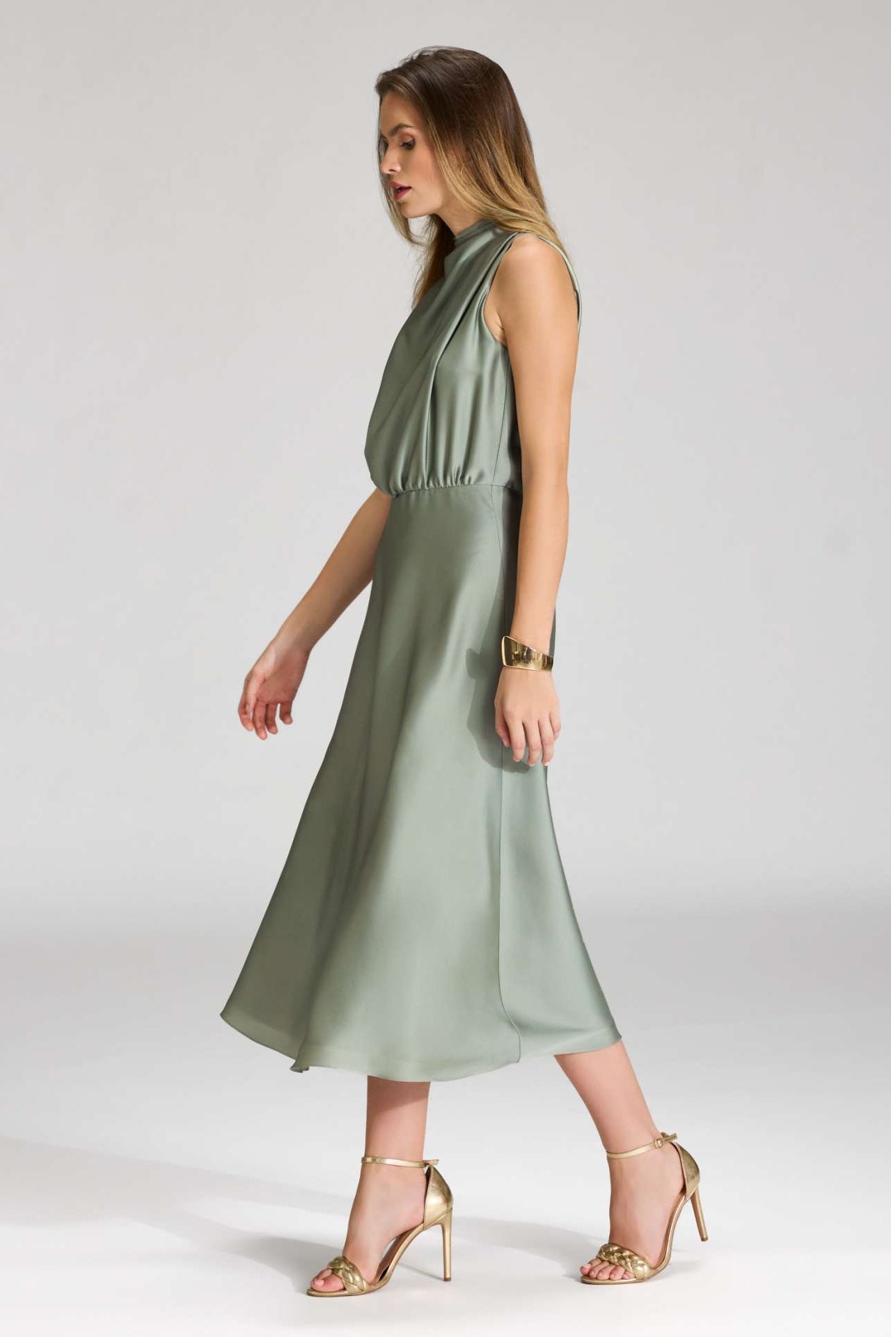 Midi Kleid aus nachhaltigem Satin mit Drapierung am Kragen