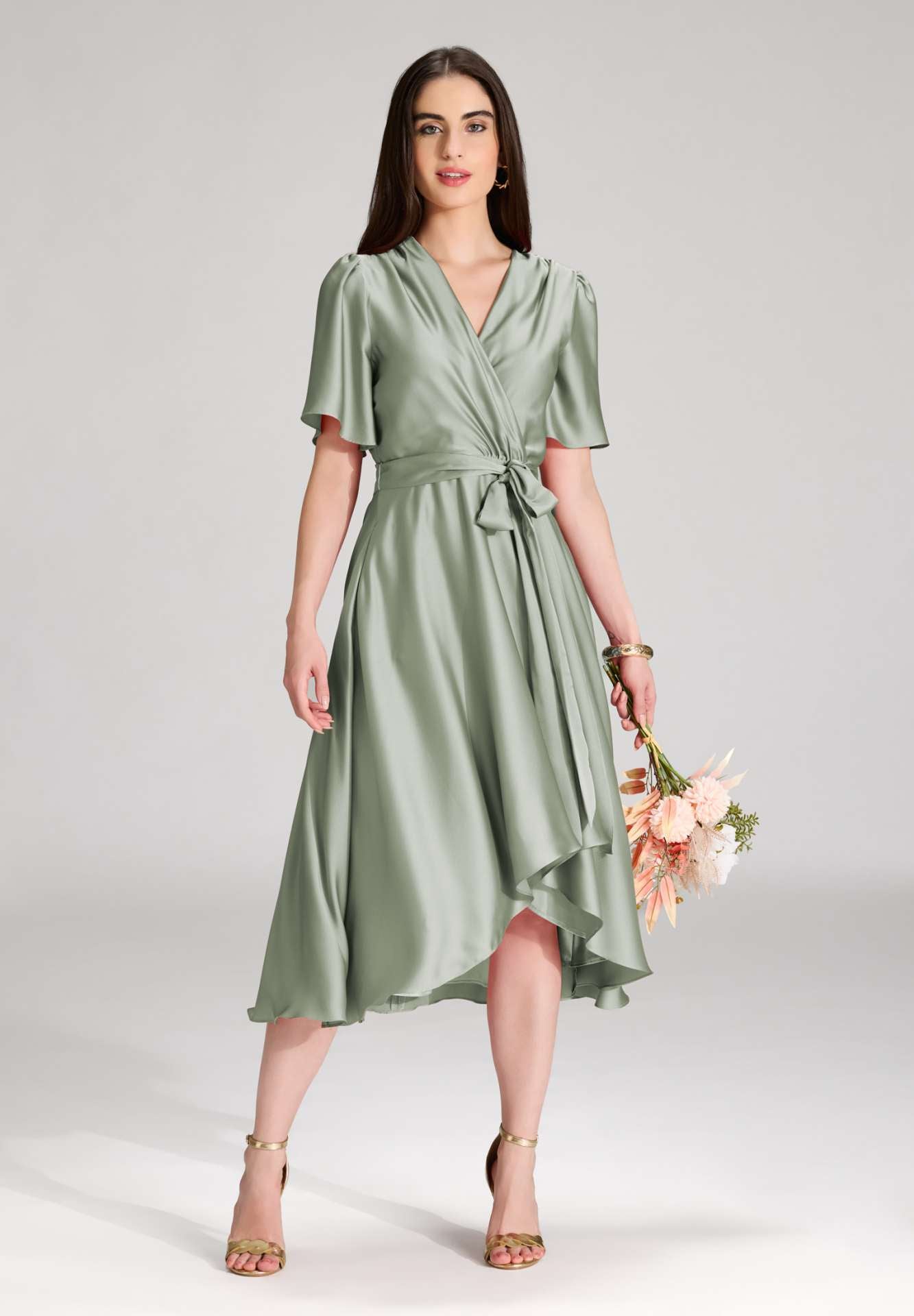 Cocktailkleid aus nachhaltigem Satin in Wickel Optik pistachio green