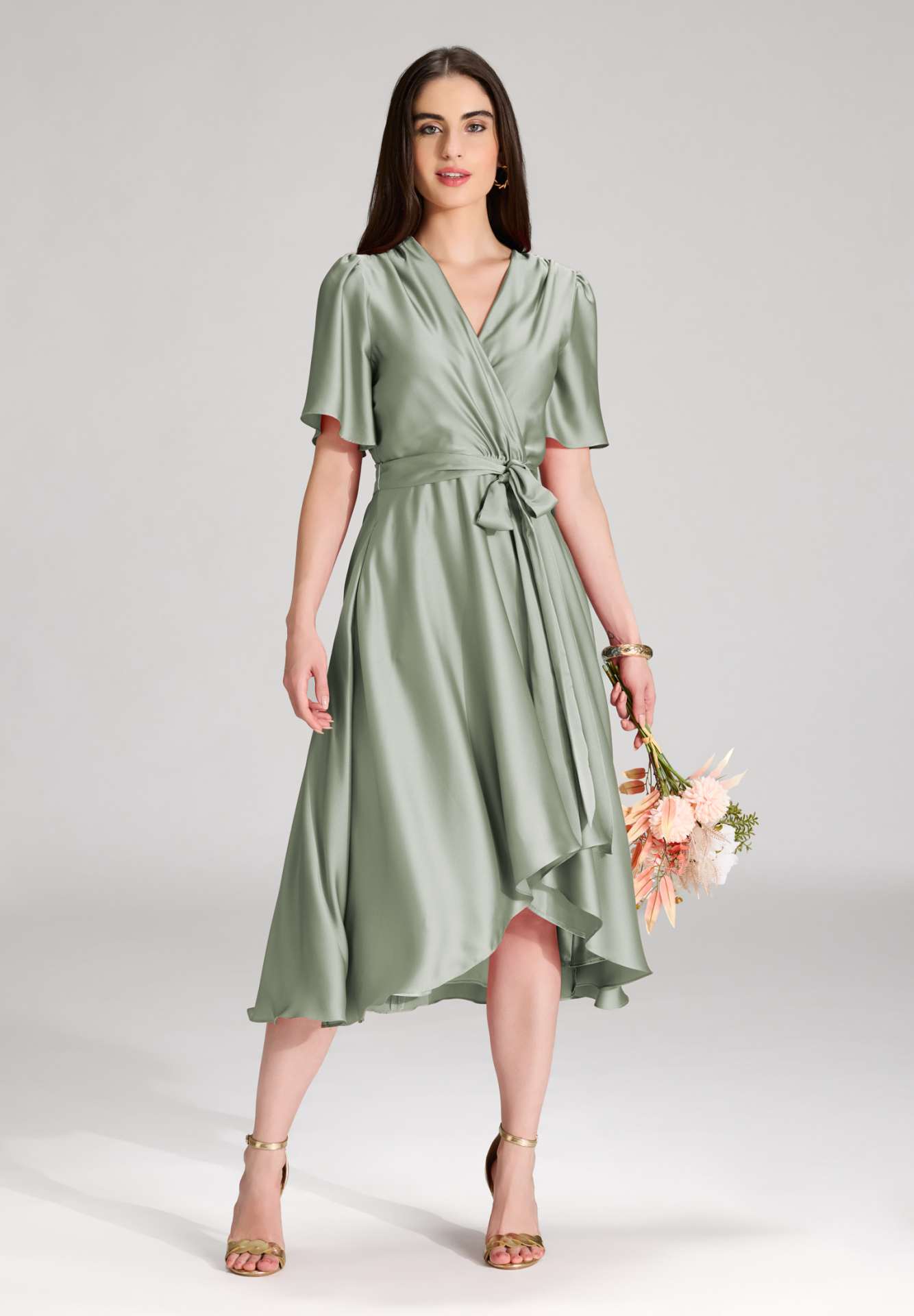Cocktailkleid aus nachhaltigem Satin in Wickel Optik pistachio green
