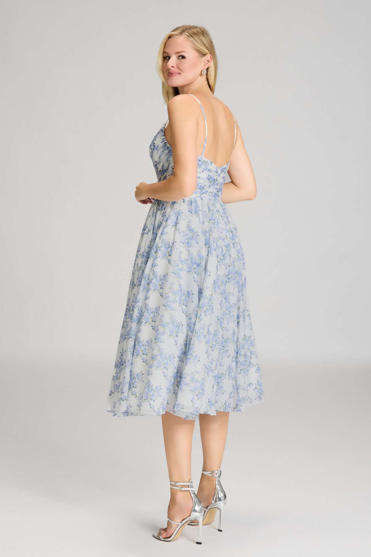 Midikleid aus Chiffon mit floralem Print