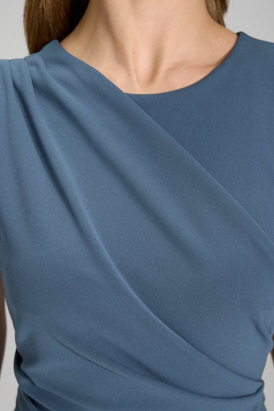 Jumpsuit aus Crepe Jersey mit Drapierung