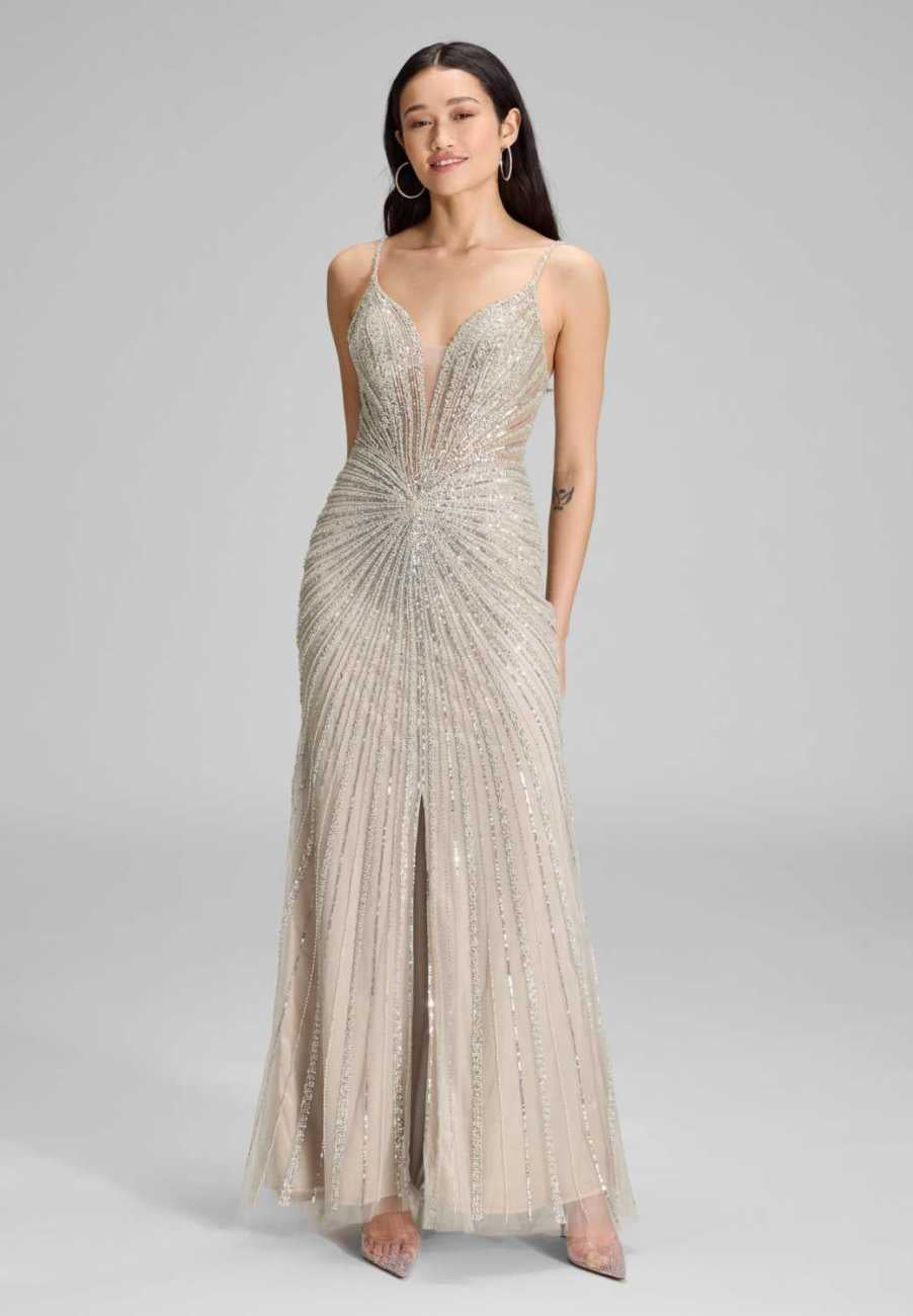 Abendkleid mit all-over Stickerei silver