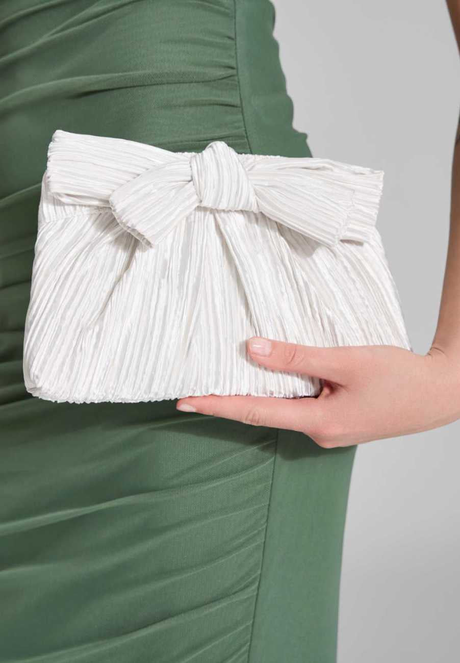 Abendtasche mit Schleifenapplikation