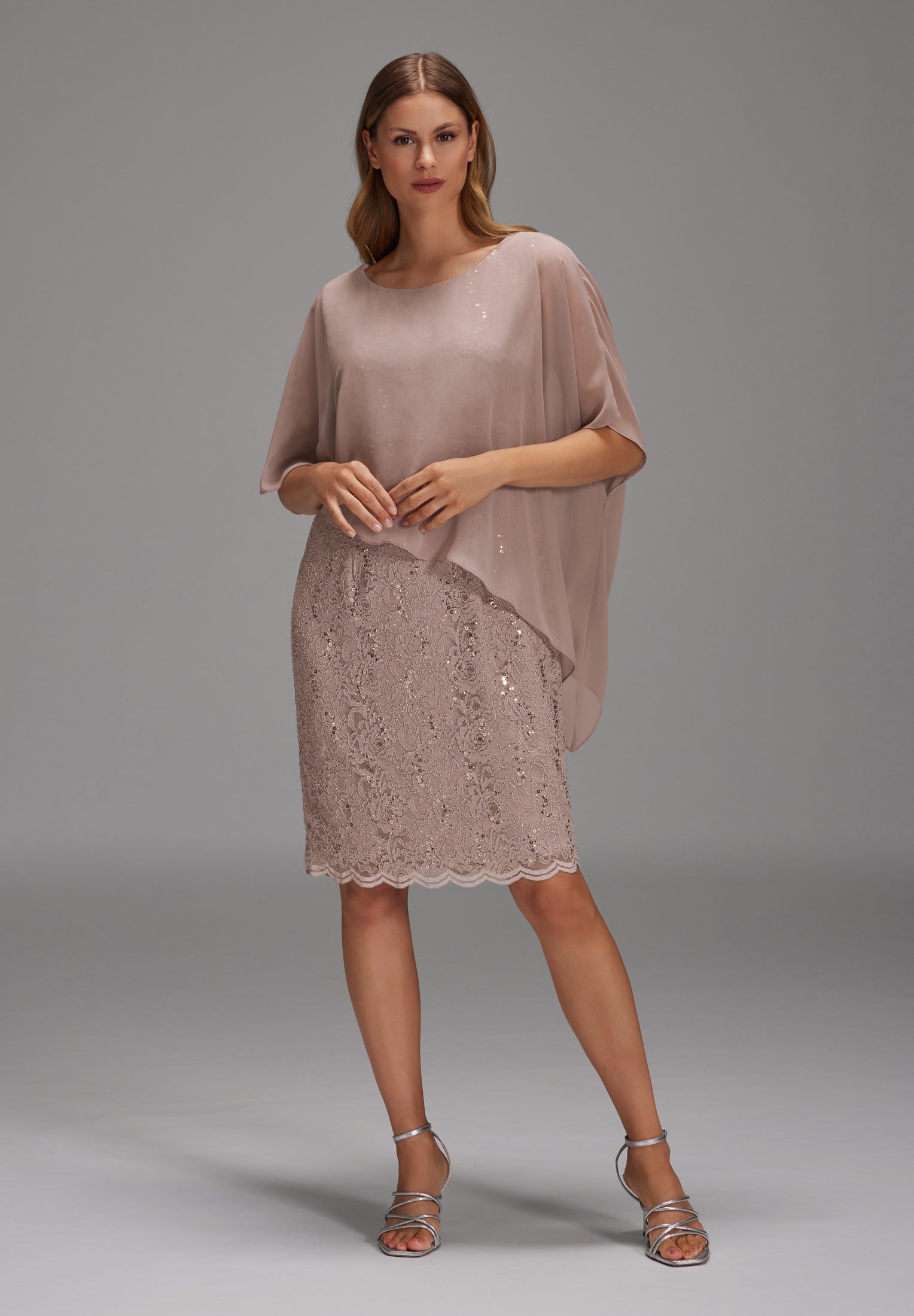 Cocktailkleid mit Überwurf moonlight