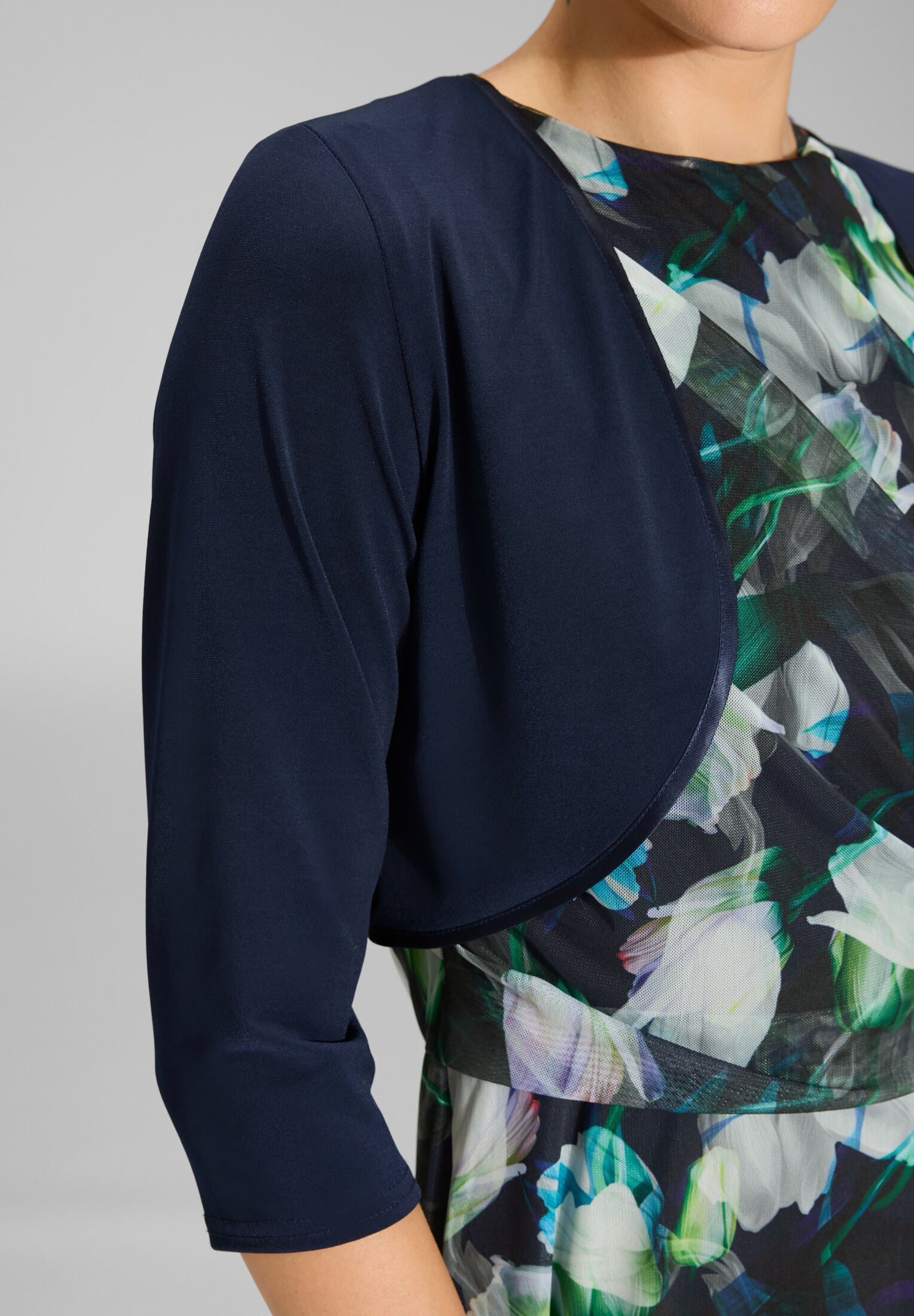 Bolero aus Jersey mit Dreiviertelärmeln