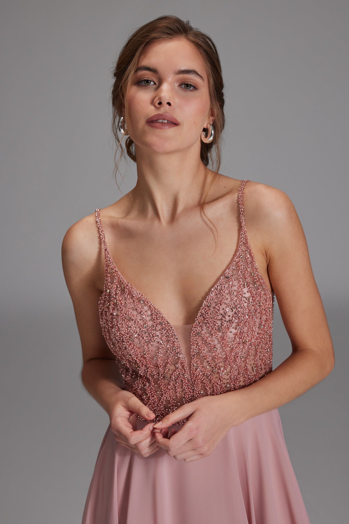 Cocktailkleid aus Materialmix