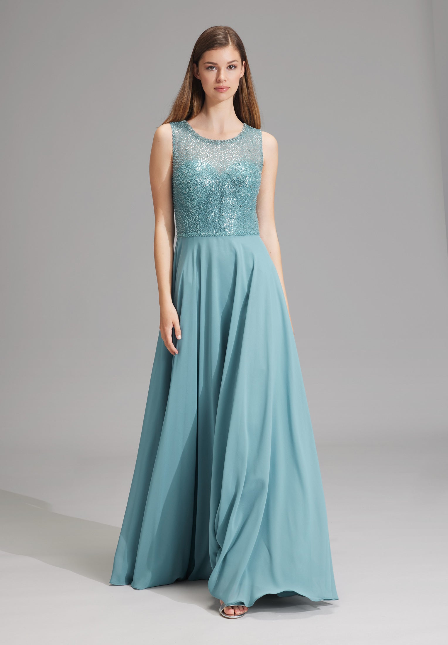 Abendkleid aus Material-Mix