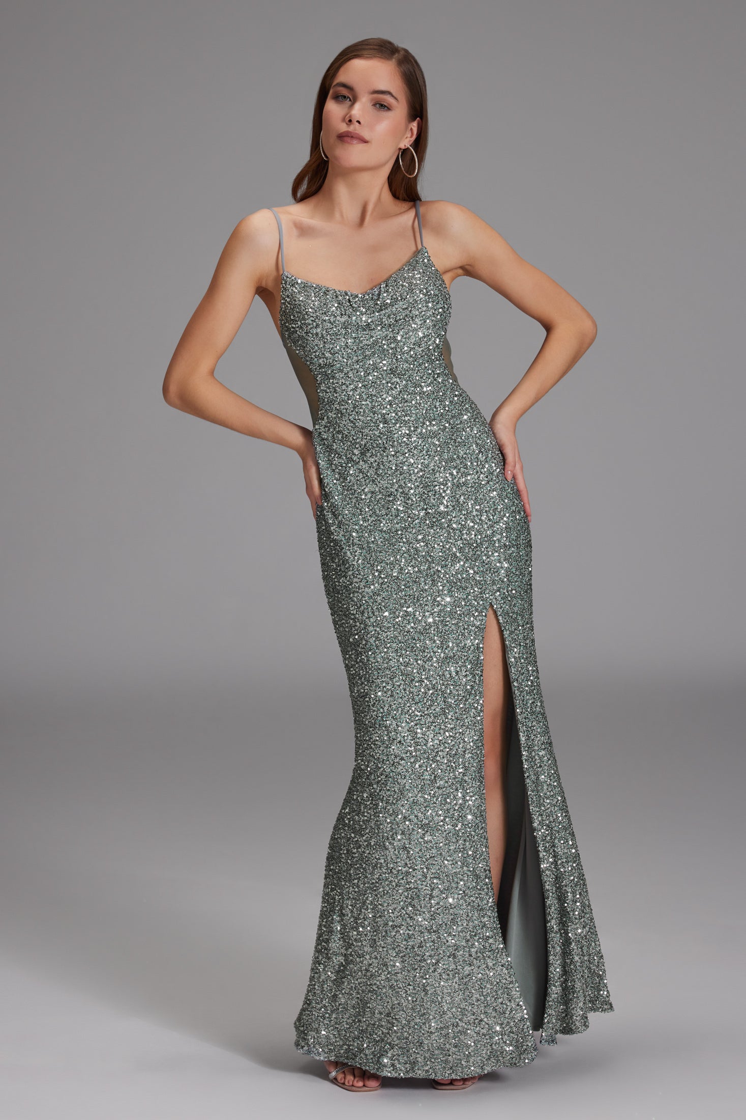 Slipdress mit transparenter Rückenpartie