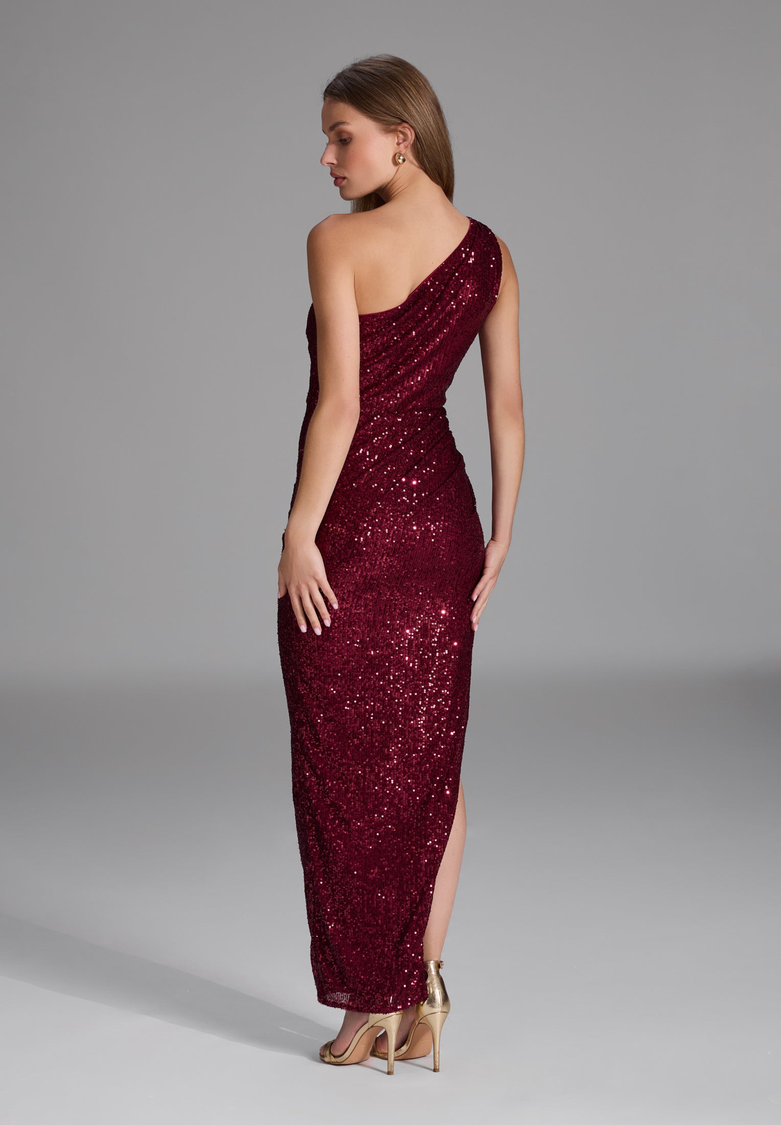 One Shoulder Abendkleid aus elastischer Paillette