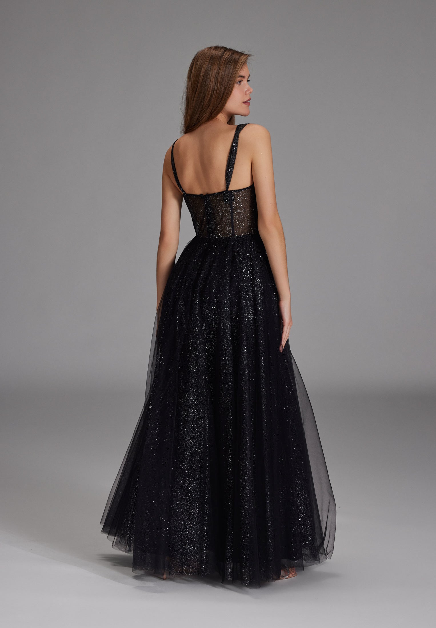 Tüllrobe mit Schimmereffekt