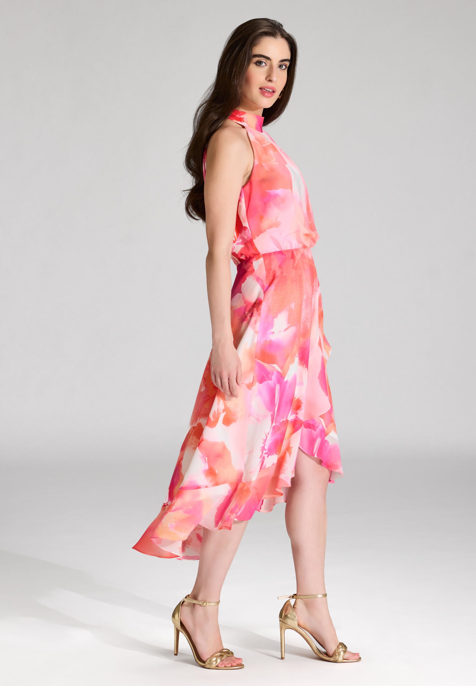 Cocktail Kleid aus bedrucktem Chiffon mit Volant am Saum