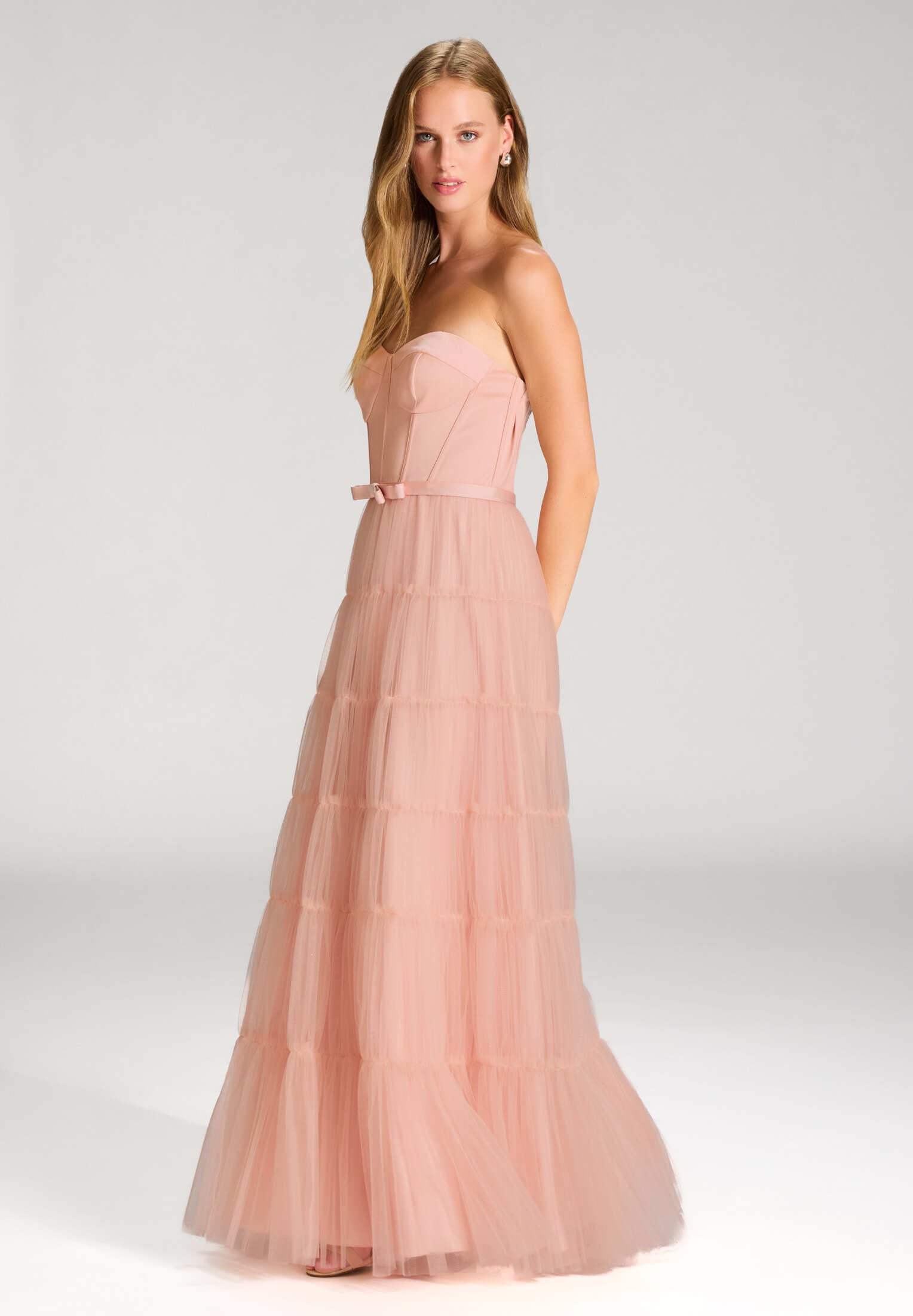 Corsagenkleid mit Tüllrock