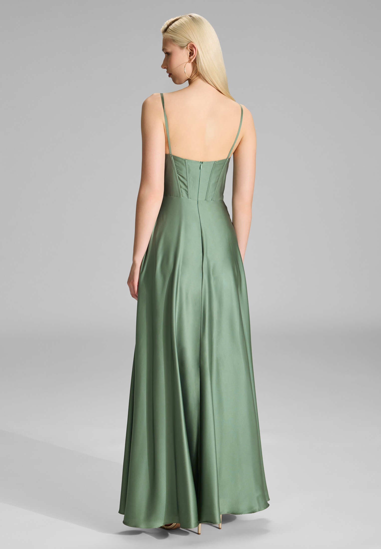 Satinkleid mit Corsagenoberteil