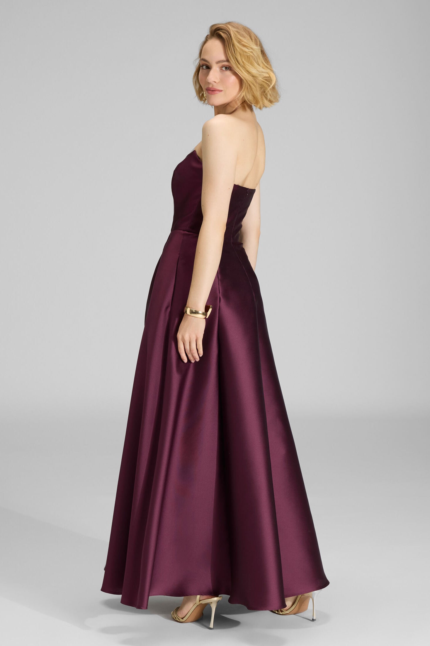 Abendkleid aus edlem Twill mit Korsage Oberteil