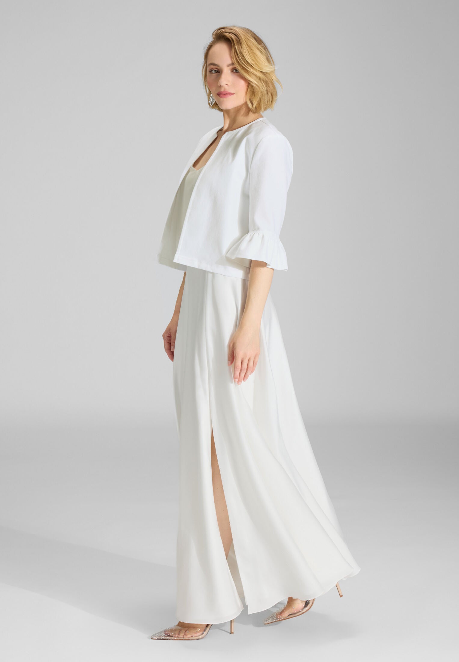 Kurze Jacke aus Stretch Denim mit Rüsche am Ärmelsaum