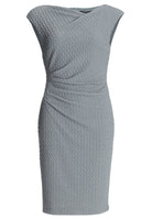 Etuikleid aus Jersey Cloque mit Drapierungen