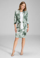 Taillierte Jacke aus bedrucktem Scuba deep slate