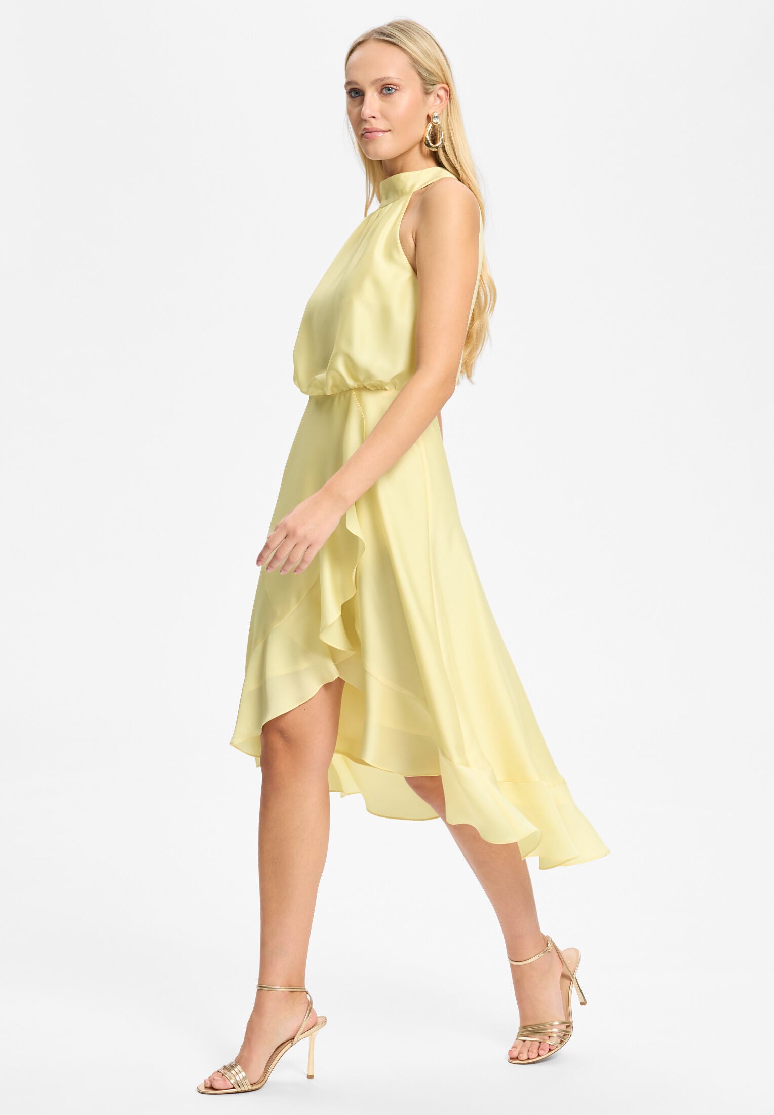 Cocktailkleid aus Satin mit Volant