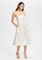 Ausgestelltes Jaquard-Kleid in Midilänge ivory