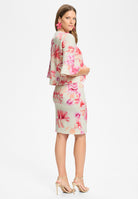 Kastige Jacke aus bedrucktem Scuba mit Rüsche am Ärmelsaum