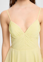 Abendkleid aus Chiffon mit Volants