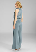 Jumpsuit mit Schluppe aus Satin