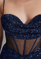 Paillettenkleid mit Taillenpart in See-through Optik