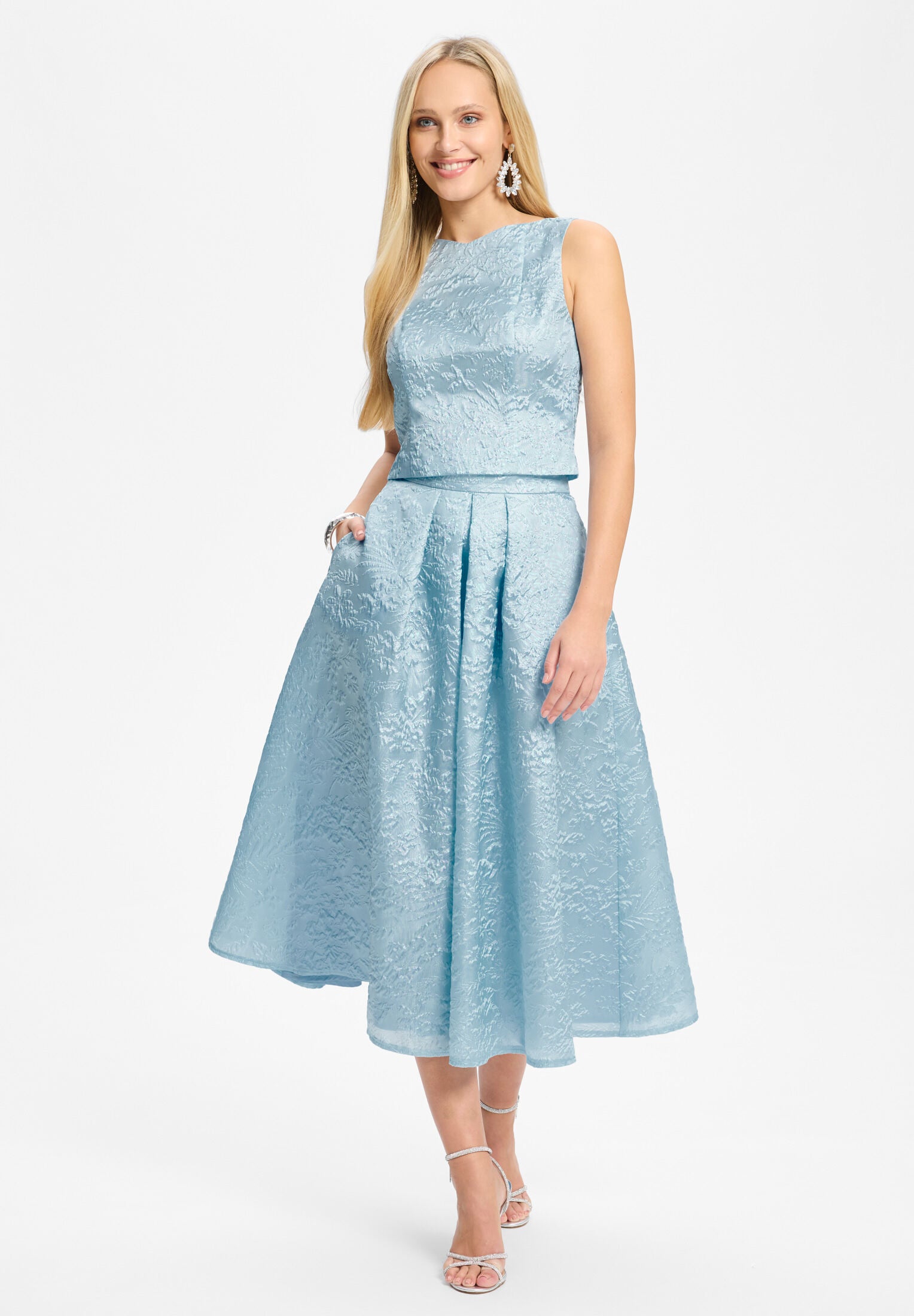 Ärmelloses Oberteil aus Jacquard mit V-Ausschnitt baby blue