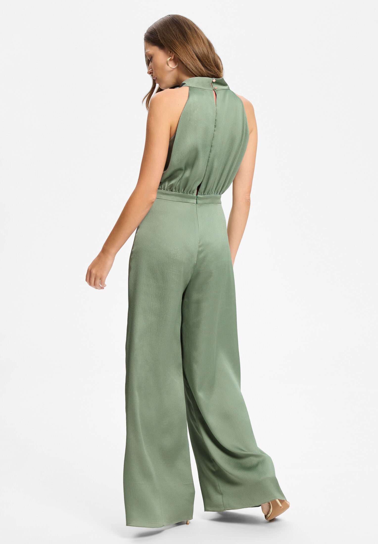 Jumpsuit mit Schluppe aus Satin