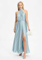 Abendkleid aus Satin mit angeschnittenem Schal baby blue