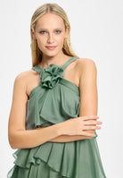 Abendkleid aus Crinkle Chiffon mit gestuften Volants