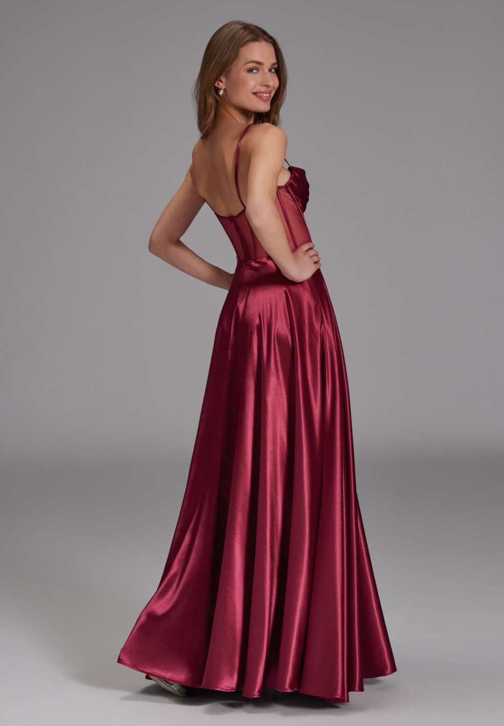 See-through-Corsagenkleid mit Ziersteinen