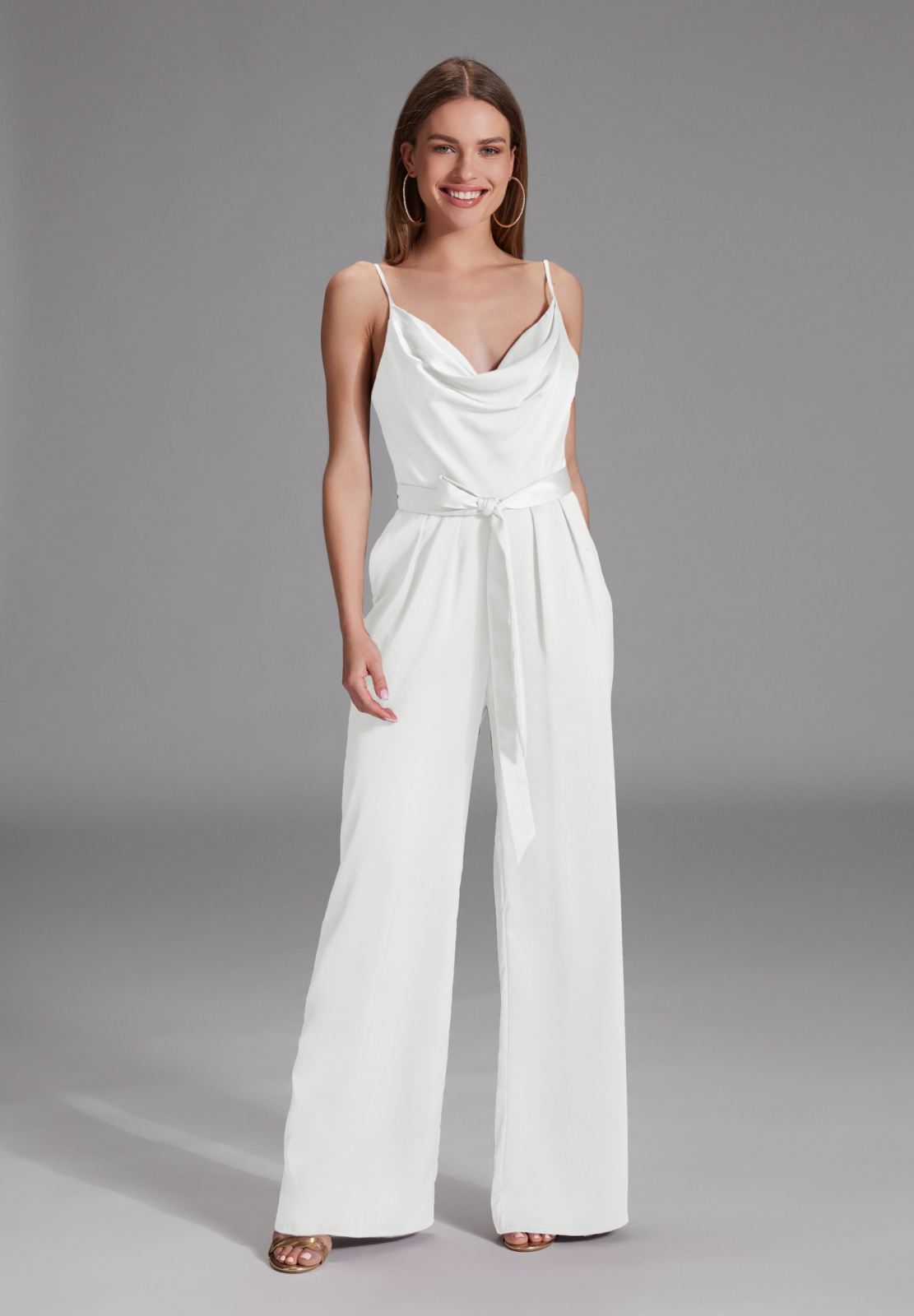 Satin Jumpsuit mit Bindegürtel ivory